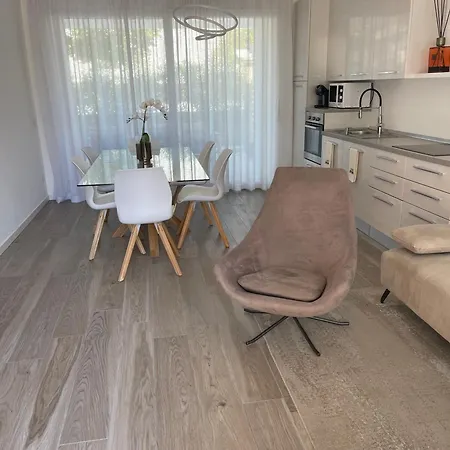 Апартаменты Le Village Tropezien